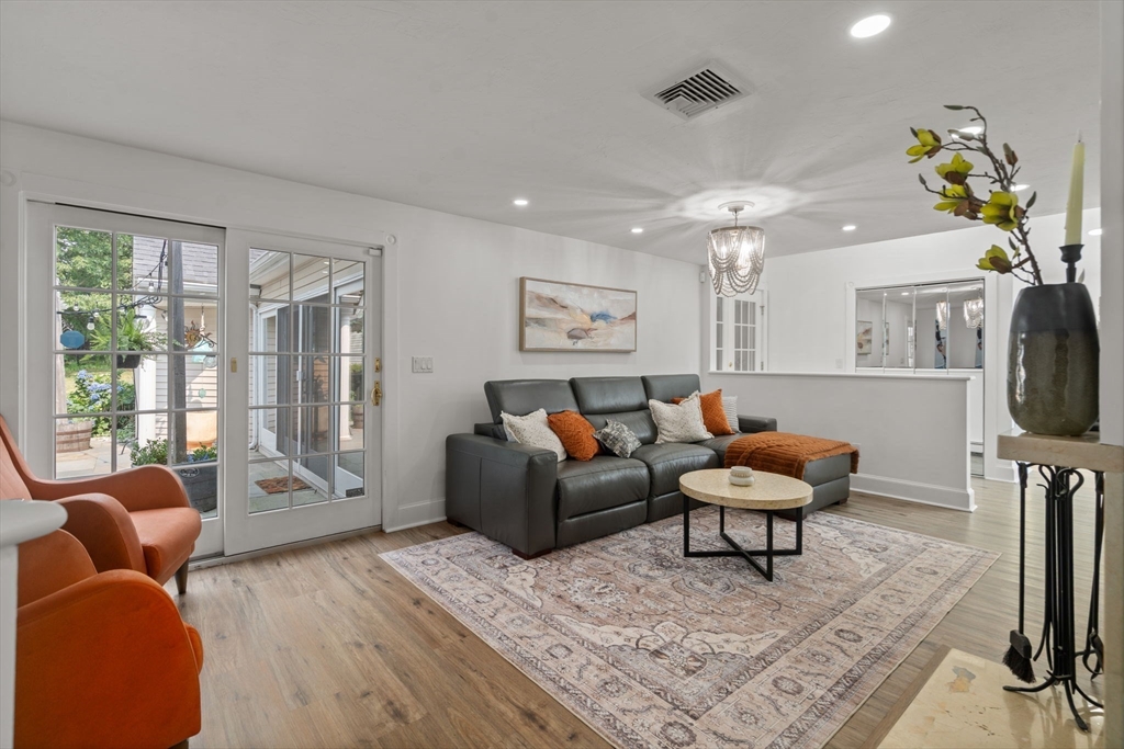 17 Clara Road Framingham, MA 01701 - Photo 12 of 41 Gallery Image 12