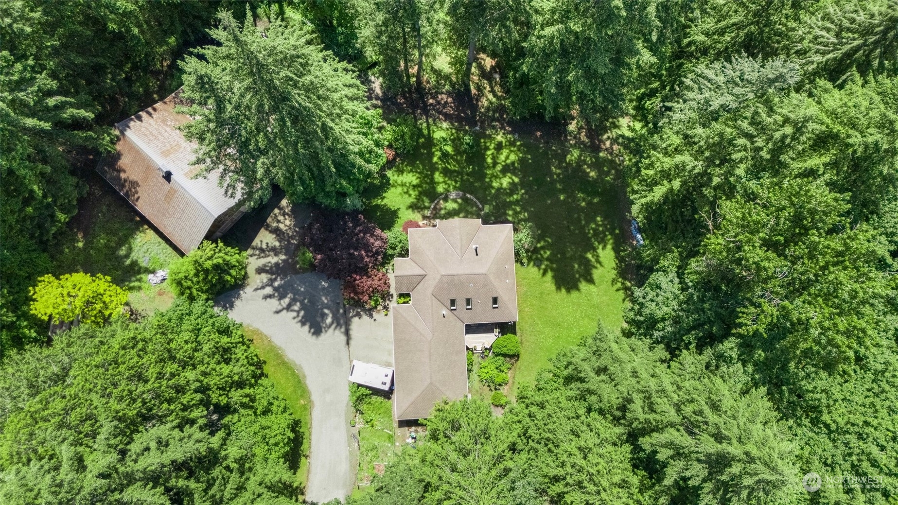 13709 199th Court Southeast Renton, WA 98059 - Photo 33 of 39