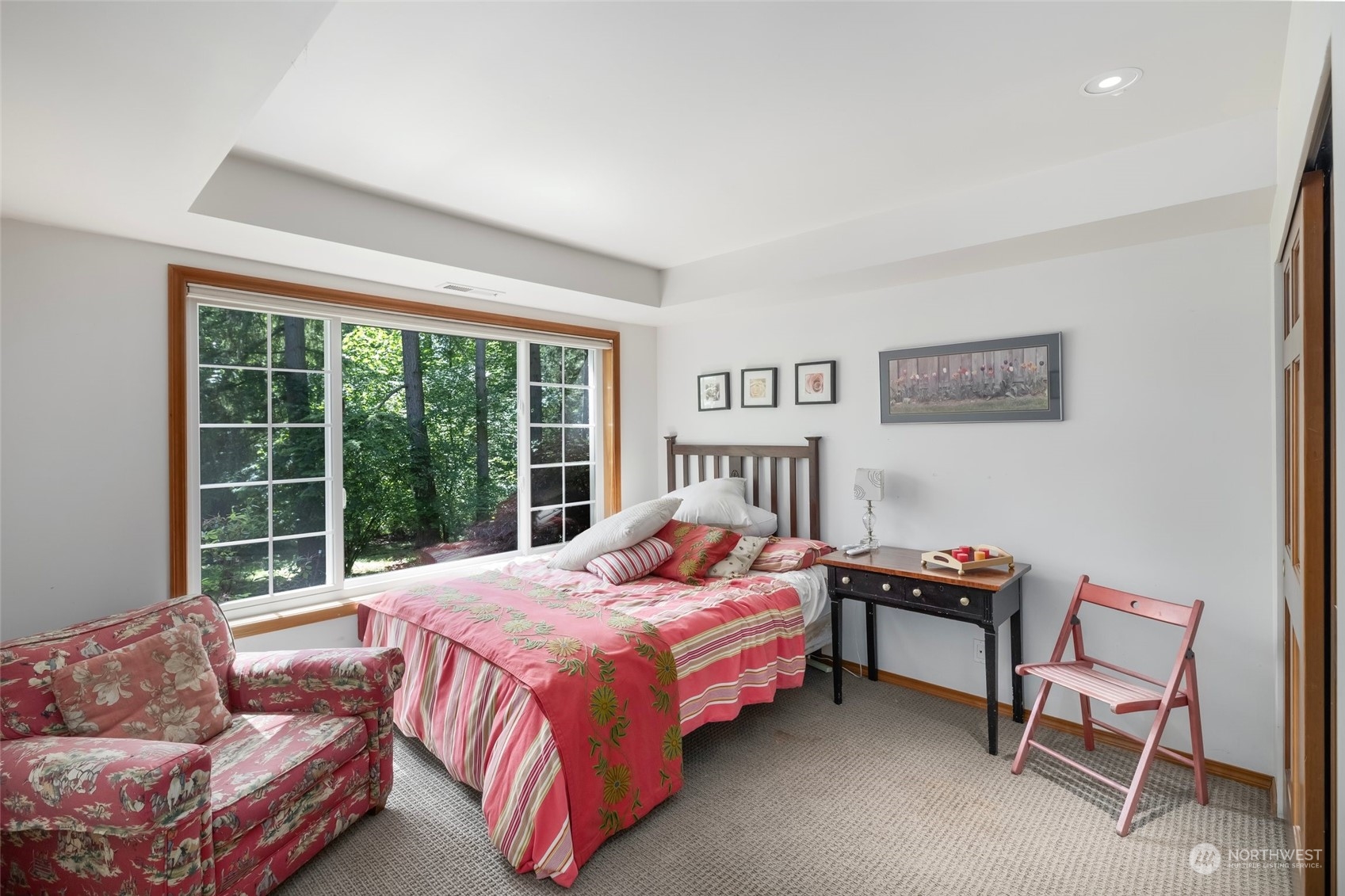 13709 199th Court Southeast Renton, WA 98059 - Photo 10 of 39