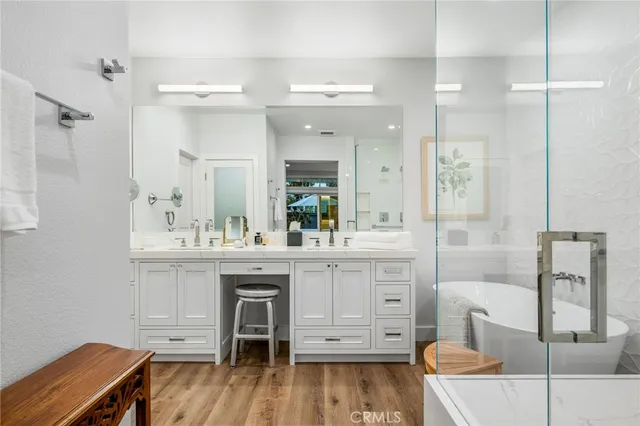 $2,399,000 | 3720 Lilac Avenue, Unit 61, Corona del Mar, CA 92625