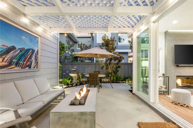$2,399,000 | 3720 Lilac Avenue, Unit 61, Corona del Mar, CA 92625