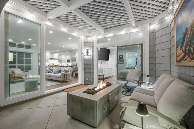 $2,399,000 | 3720 Lilac Avenue, Unit 61, Corona del Mar, CA 92625