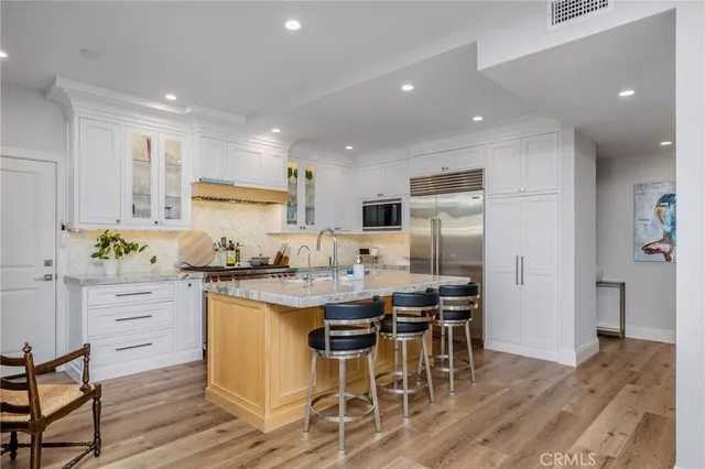 $2,399,000 | 3720 Lilac Avenue, Unit 61, Corona del Mar, CA 92625