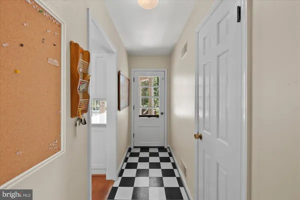 $2,300,000 | 11304 Skipwith Lane, Potomac, MD 20854