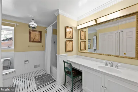 $2,300,000 | 11304 Skipwith Lane, Potomac, MD 20854