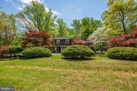 $2,300,000 | 11304 Skipwith Lane, Potomac, MD 20854