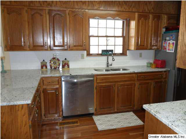 7279 Briarcliff Road Dora, AL 35062 - Photo 8 of 32