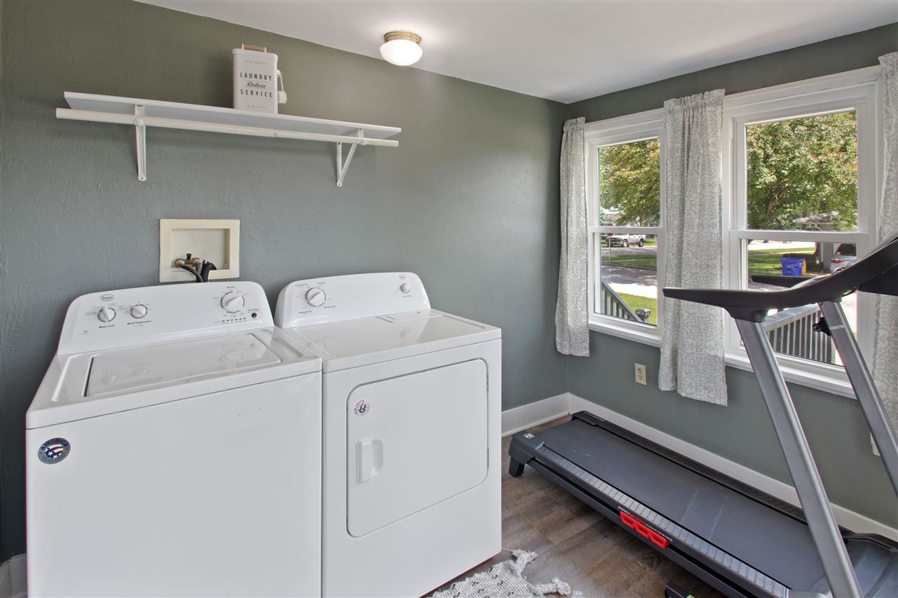 801 3rd Street Kalona, IA 52247 - Photo 13 of 26 Gallery Image 13