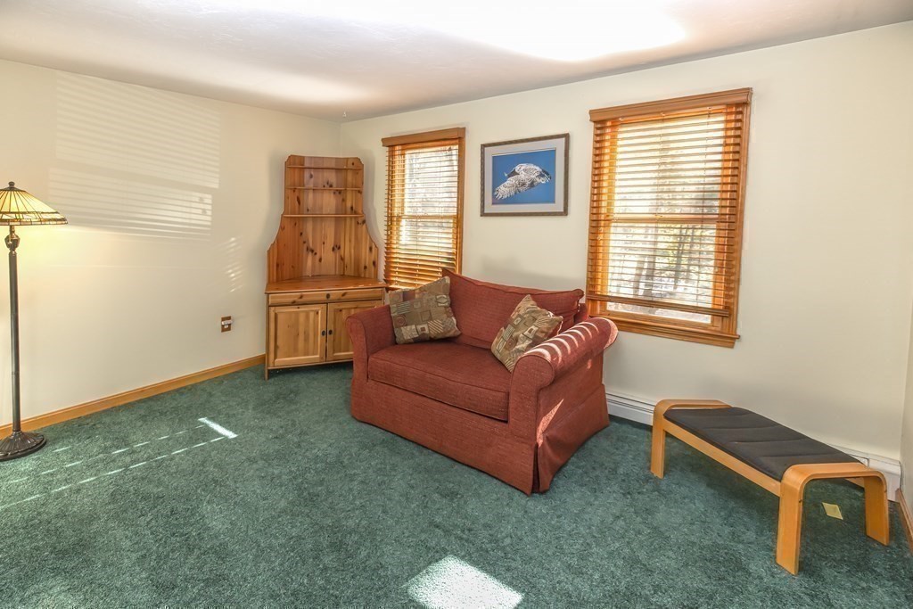 28 Country Road Uxbridge, MA 01569 - Photo 35 of 42 Gallery Image 35