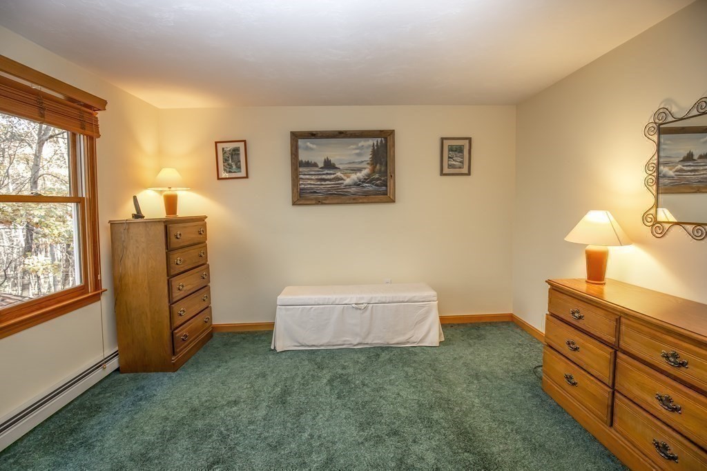 28 Country Road Uxbridge, MA 01569 - Photo 39 of 42 Gallery Image 39