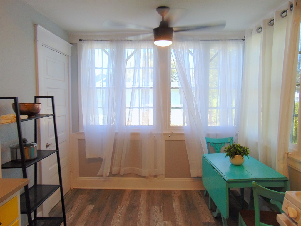 3420 Avenue R Galveston, TX 77550 - Photo 23 of 36 a view of a room with furniture and window