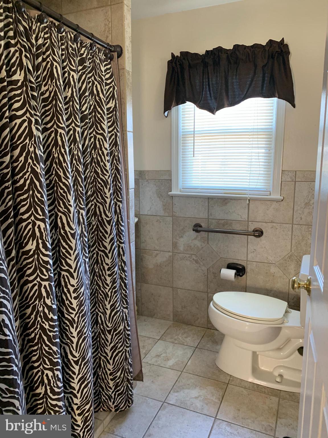 4147 Addison Road Fairfax, VA 22030 - Photo 2 of 6 Gallery Image 2