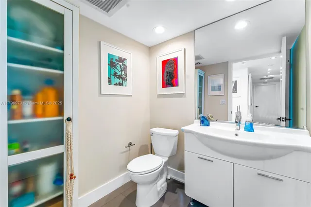 $9,400 | 465 Brickell Avenue, Unit 3901, Miami, FL 33131