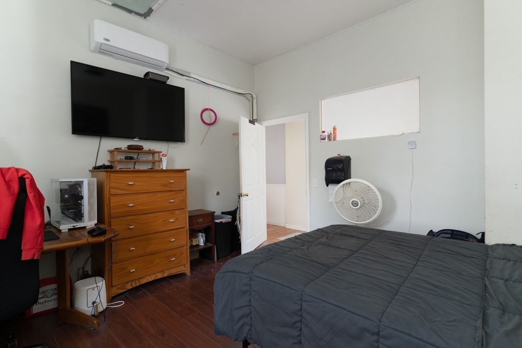 68 Lyon Road West Brookfield, MA 01585 - Photo 12 of 40