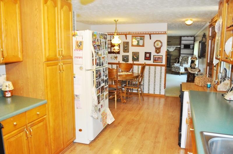6445 Fisher Road Northwest Baltimore, OH 43105 - Photo 10 of 35