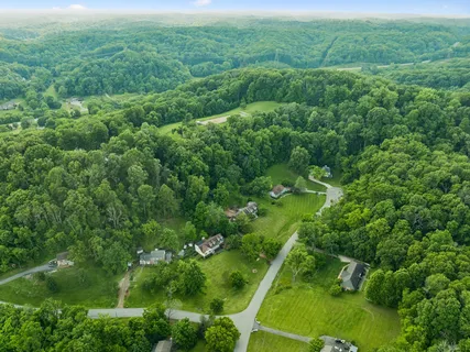 $899,000 | 1119 Deer Lake Road, Franklin, TN 37069