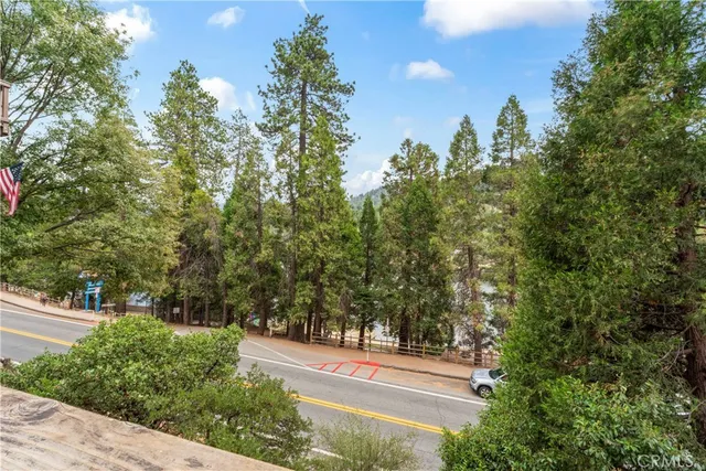 $555,000 | 24259 Zurich Drive, Crestline, CA 92325
