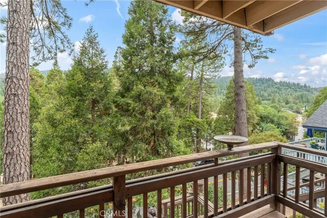$555,000 | 24259 Zurich Drive, Crestline, CA 92325