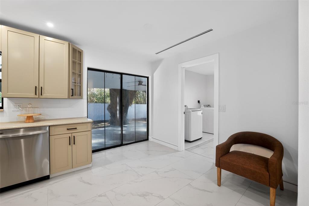 320 Pheasant Circle Brandon, FL 33510 - Photo 13 of 33