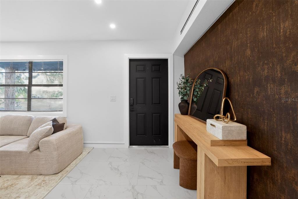 320 Pheasant Circle Brandon, FL 33510 - Photo 8 of 33