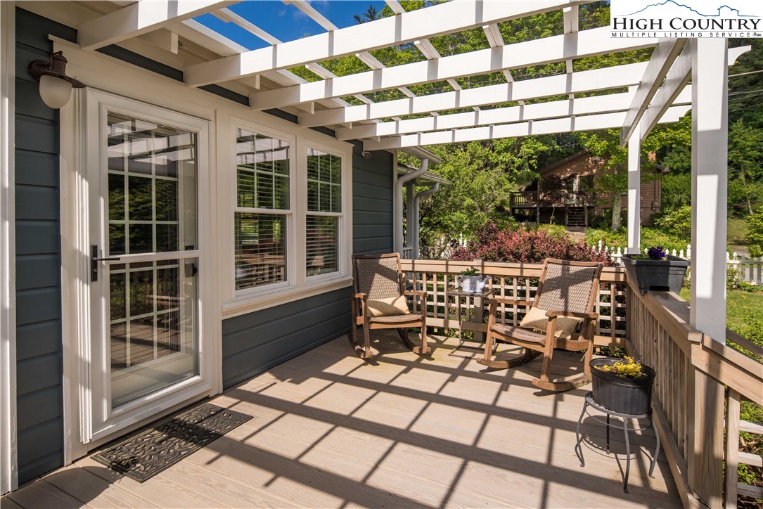 719 Ransom Street Blowing Rock, NC 28605 - Photo 28 of 43 Gallery Image 28