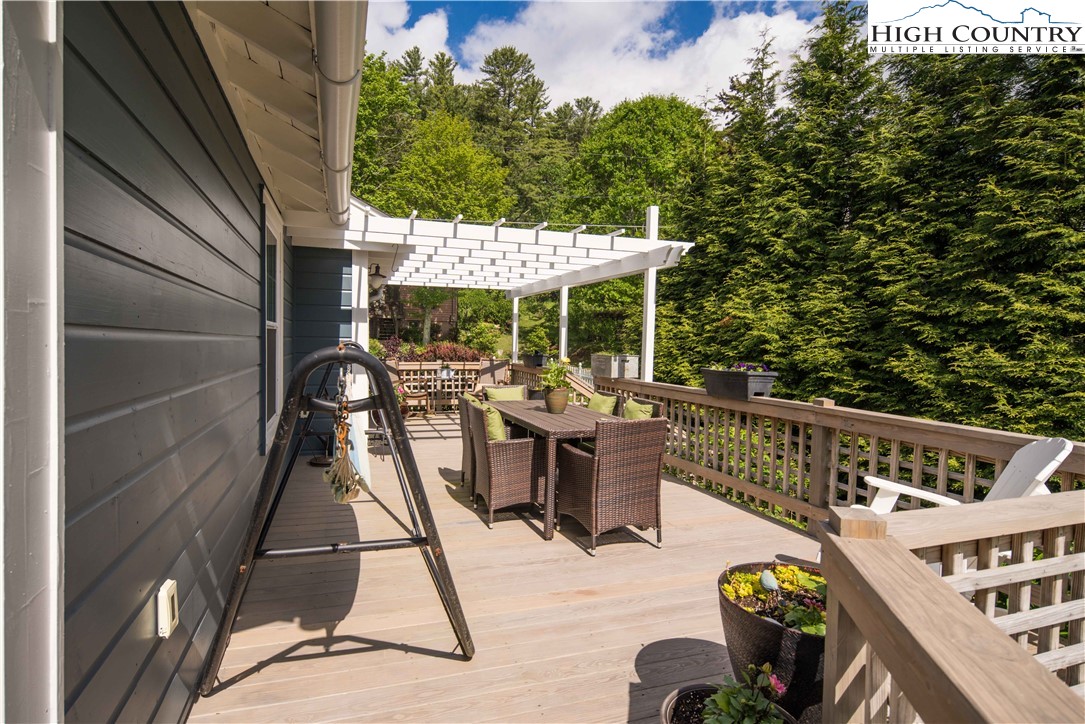 719 Ransom Street Blowing Rock, NC 28605 - Photo 30 of 43 Gallery Image 30