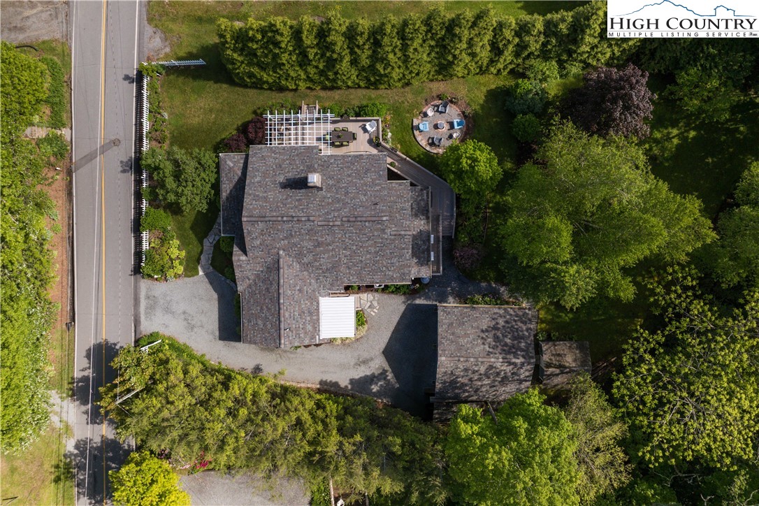 719 Ransom Street Blowing Rock, NC 28605 - Photo 41 of 43 Gallery Image 41