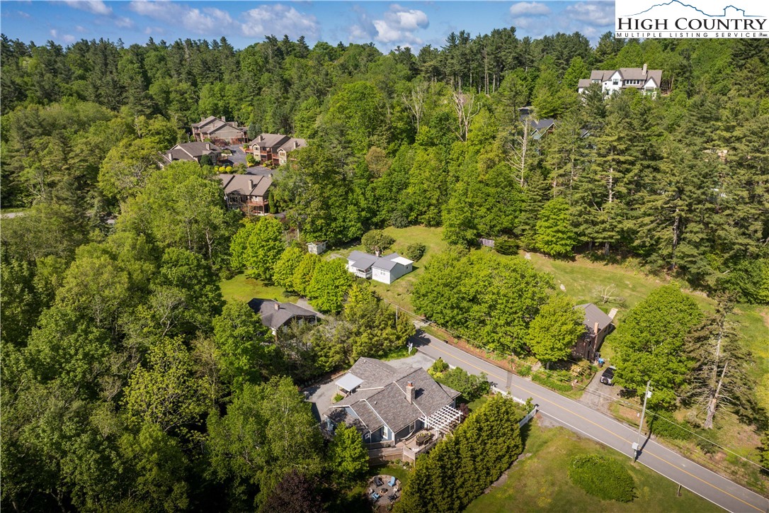 719 Ransom Street Blowing Rock, NC 28605 - Photo 42 of 43 Gallery Image 42