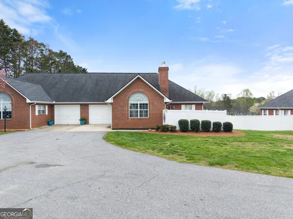 $289,900 | 303 Alston Ridge Drive, Cornelia, GA 30531