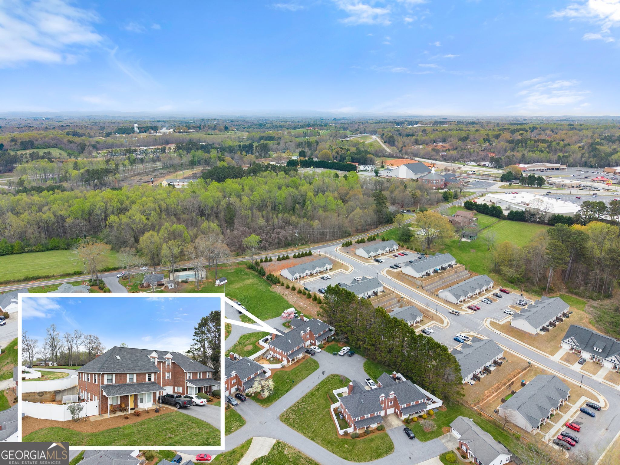 303 Alston Ridge Drive Cornelia, GA 30531 - Photo 3 of 31