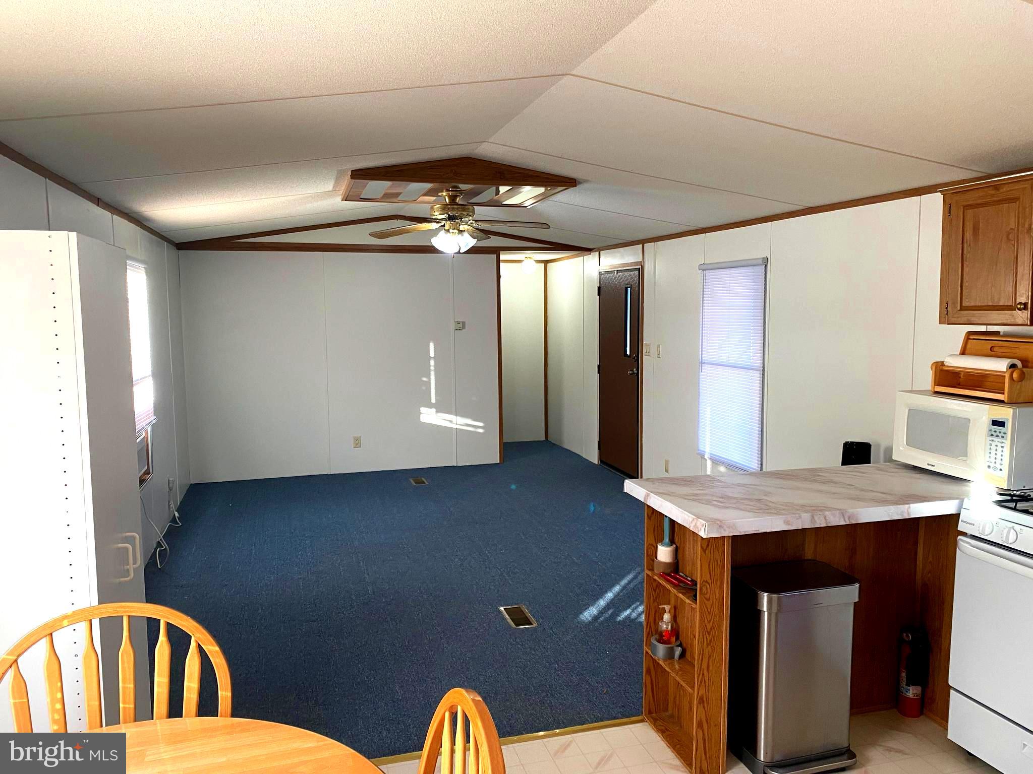 21 Daltons Trailer Park, Unit 21 Bear, DE 19701 - Photo 4 of 10