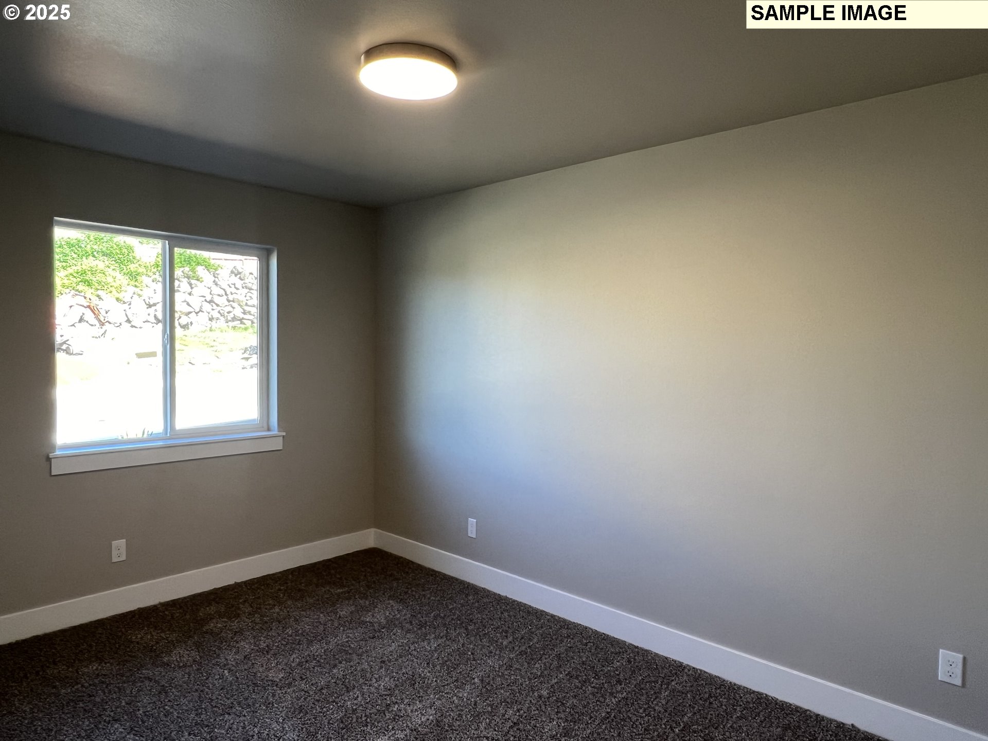 119 Lebleu Lane Winston, OR 97496 - Photo 15 of 30 an empty room with a window