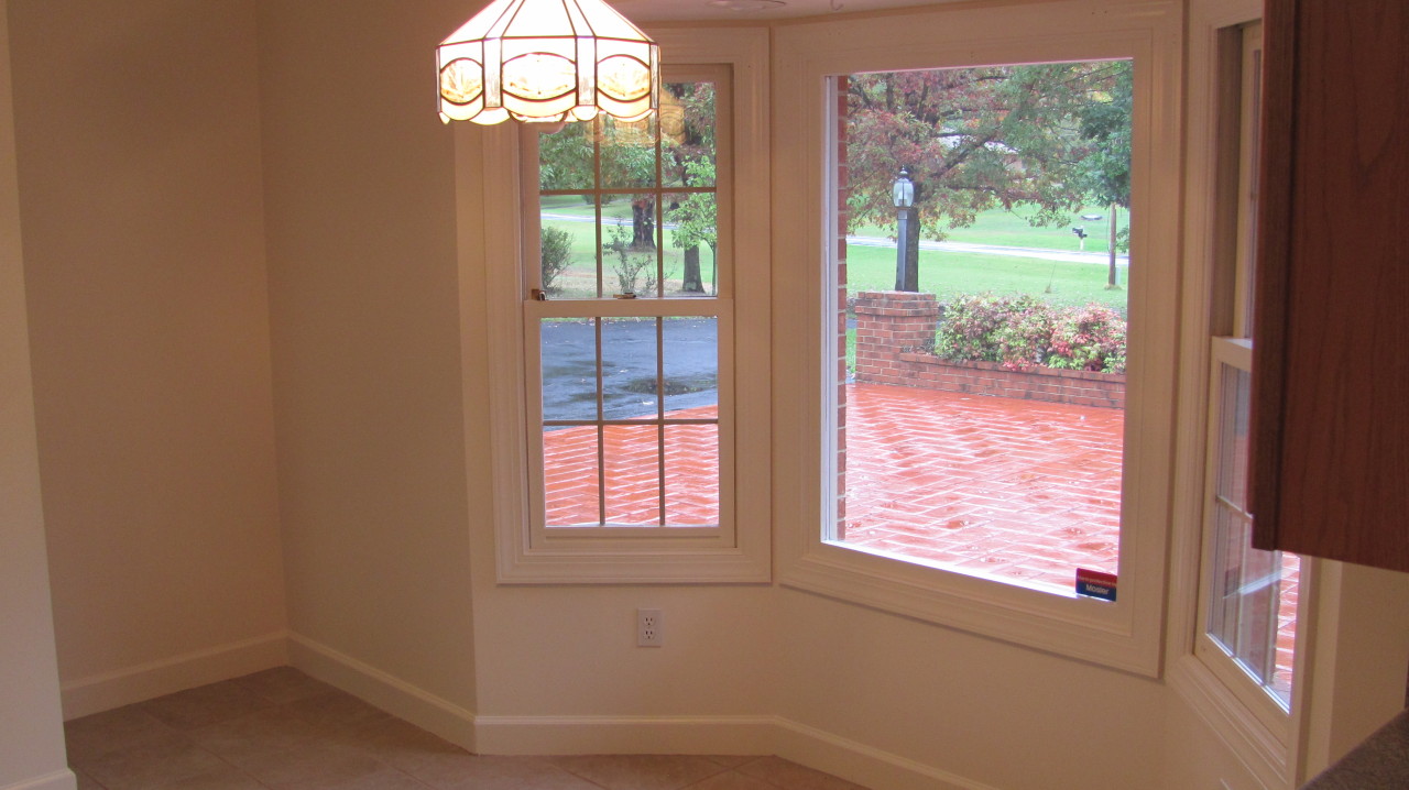 3625 Absalom Smith Road Salem, VA 24153 - Photo 6 of 9 Eat-in Kitchen with Front Yard View