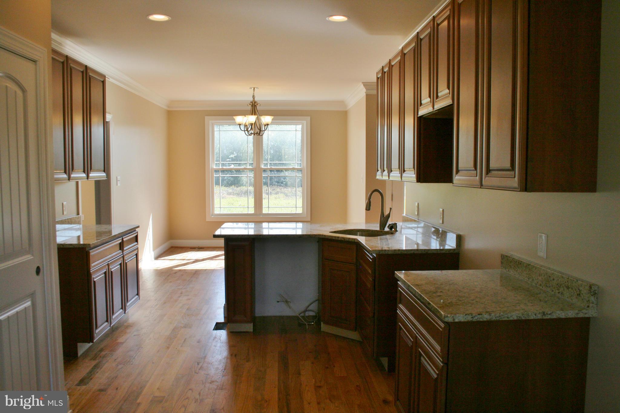 3233 Back Mountain Road Winchester, VA 22602 - Photo 8 of 25 Kitchen