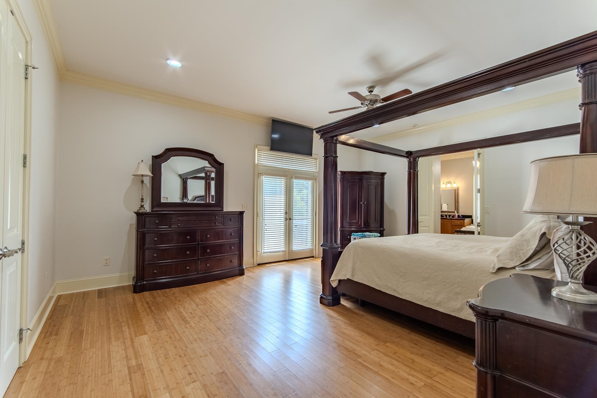 116 Sunset Drive Clifton, TN 38425 - Photo 11 of 40