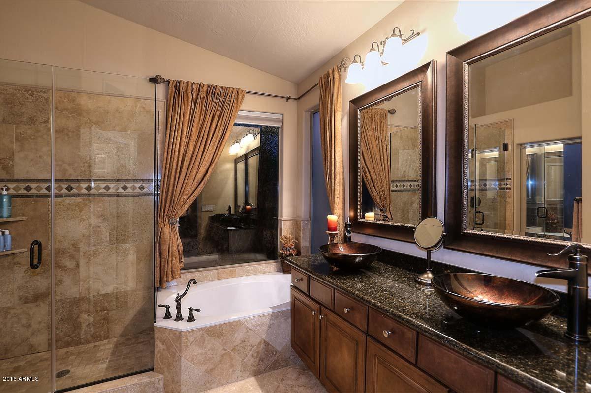 9642 East Pine Valley Road Scottsdale, AZ 85260 - Photo 17 of 75 Night-Master Bath