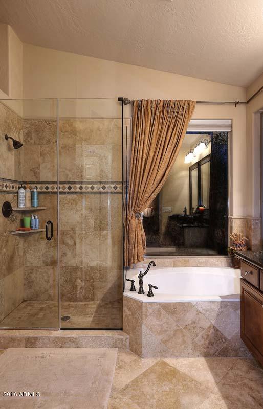 9642 East Pine Valley Road Scottsdale, AZ 85260 - Photo 19 of 75 Night-Master Bath-Garden Tub