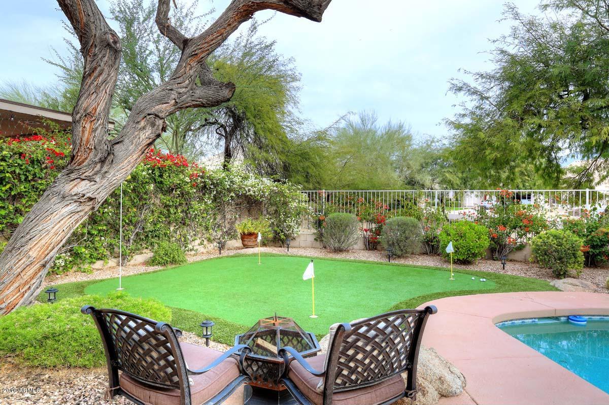 9642 East Pine Valley Road Scottsdale, AZ 85260 - Photo 33 of 75 Putting Green