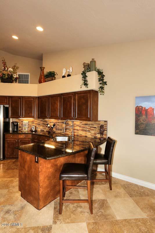 9642 East Pine Valley Road Scottsdale, AZ 85260 - Photo 50 of 75 Kitchen-Breatkfast Bar