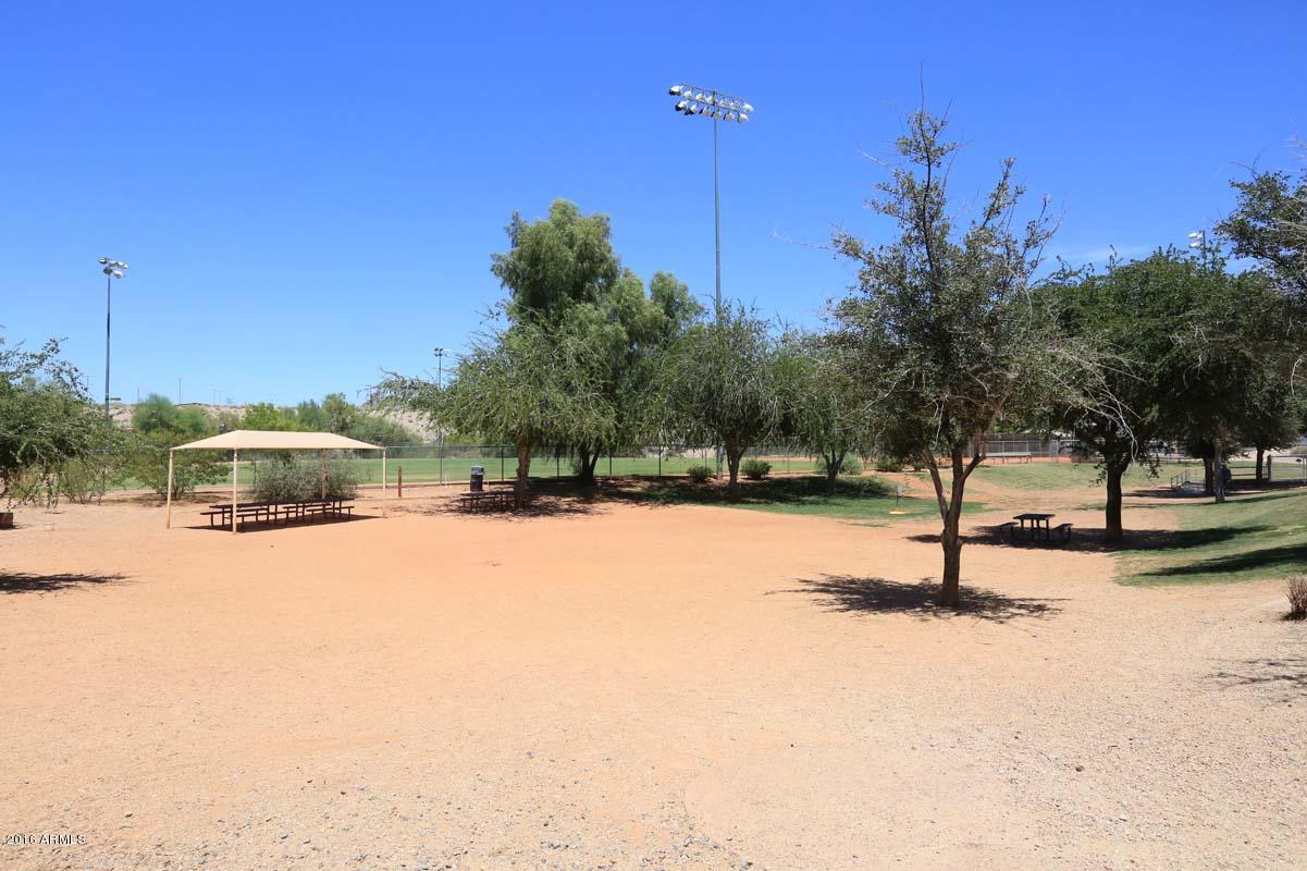 9642 East Pine Valley Road Scottsdale, AZ 85260 - Photo 68 of 75 Horizon Park-Dog Area