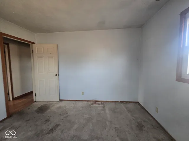 $85,000 | 2915 East Phylbeck Avenue, Terre Haute, IN 47805