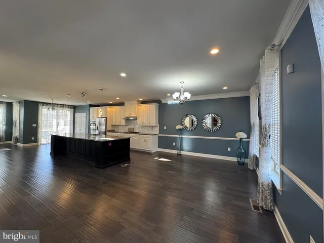 $3,800 | 22555 Windsor Locks Square, Ashburn, VA 20148