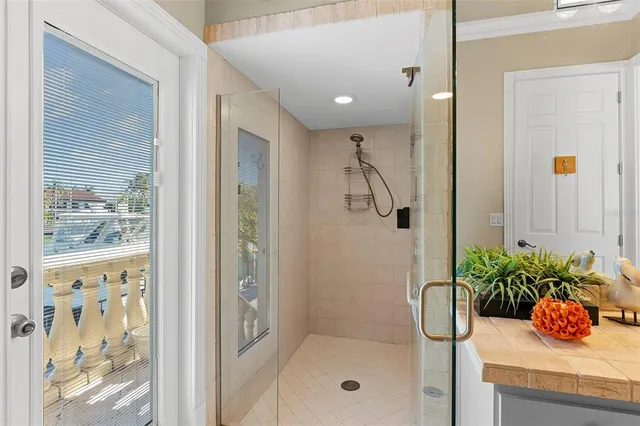 $1,975,000 | 967 Landmark Circle, Tierra Verde, FL 33715