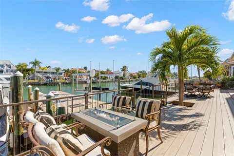 $1,975,000 | 967 Landmark Circle, Tierra Verde, FL 33715