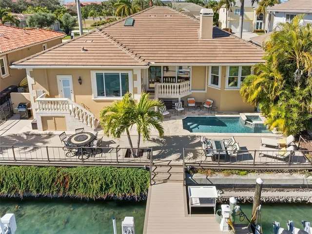 $1,975,000 | 967 Landmark Circle, Tierra Verde, FL 33715