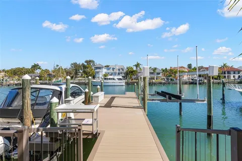 $1,975,000 | 967 Landmark Circle, Tierra Verde, FL 33715