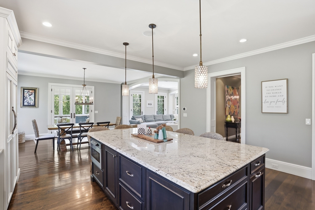 21 Fletcher Road Bedford, MA 01730 - Photo 8 of 38