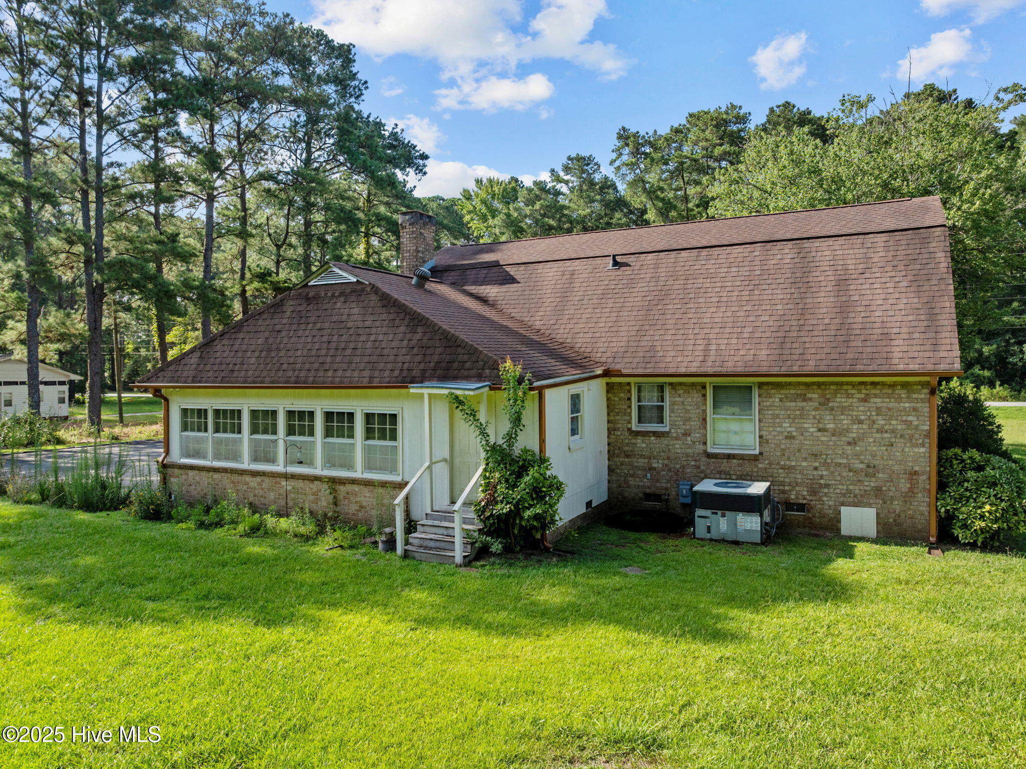 1813 Worthington Road Greenville, NC 27858 - Photo 27 of 33 41-web-or-mls-DJI_0019