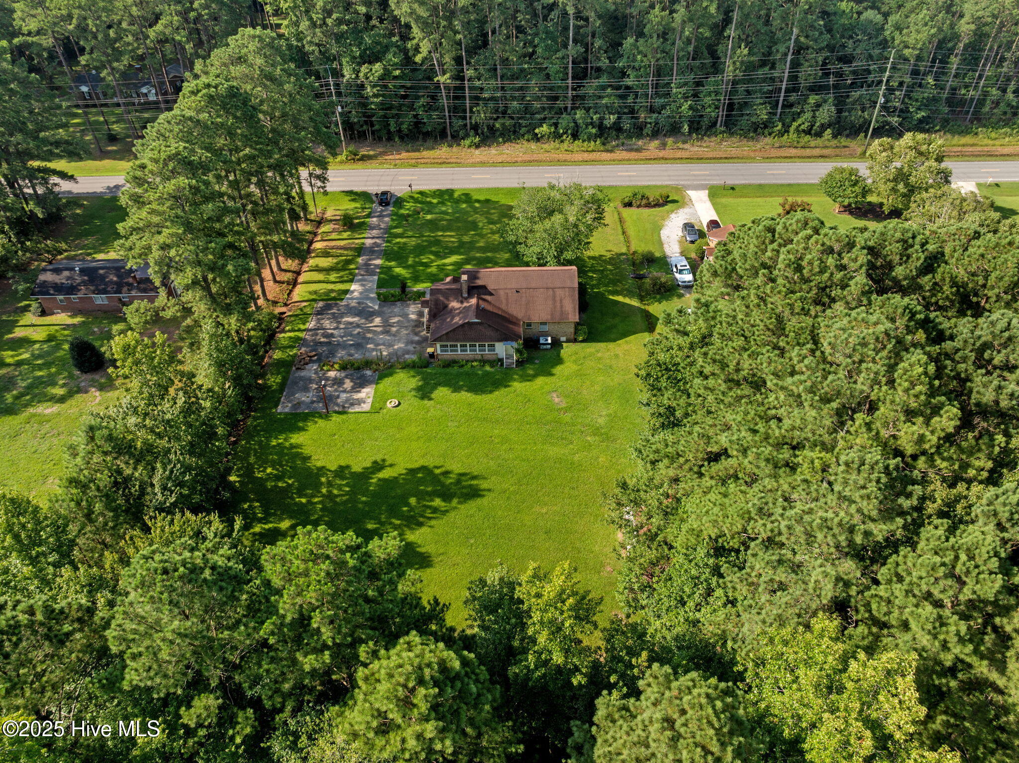 1813 Worthington Road Greenville, NC 27858 - Photo 30 of 33 44-web-or-mls-DJI_0022