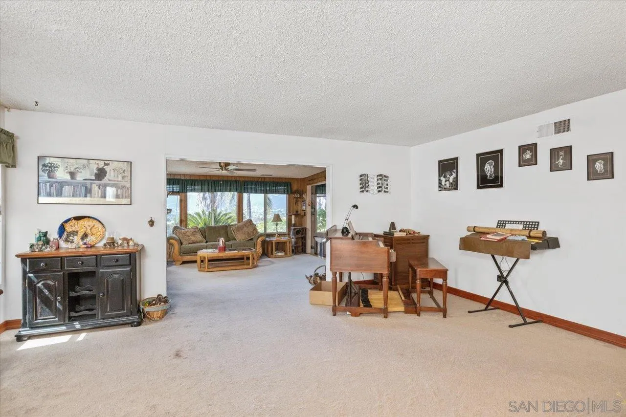 9407 Lake Canyon Road Santee, CA 92071 - Photo 13 of 43